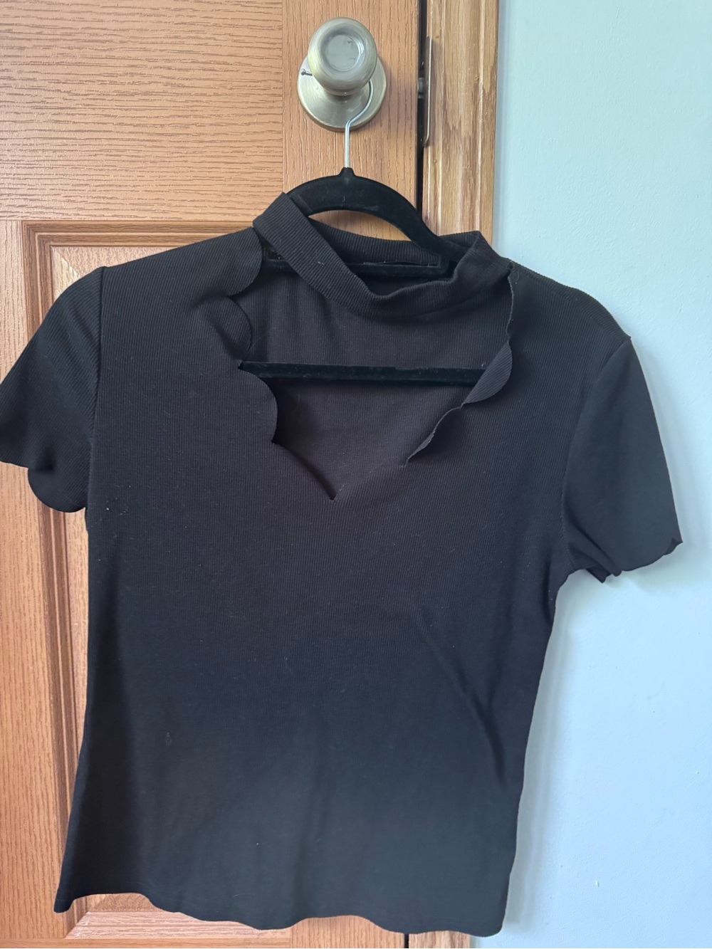 SHEIN Black Short Sleeve Mock Neck Cutout Top